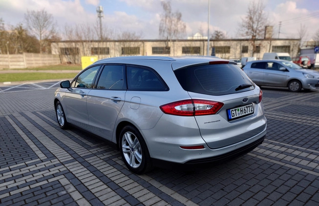 Ford Mondeo cena 62900 przebieg: 75000, rok produkcji 2018 z Szczecin małe 781